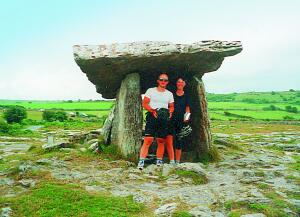 Oblast Burren - prehistorická hrobka Poulnabrone