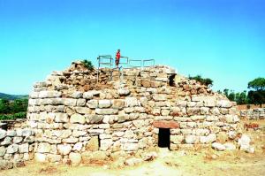 Nuragy - tajemné věžovité kamenné stavby, které zanechali původní obyvatelé.