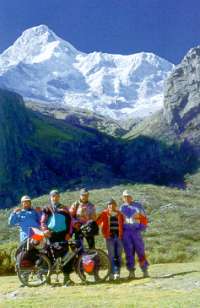 Místo pod Huascaránem, kde byl v roce 1970 základní tábor našich horolezců.