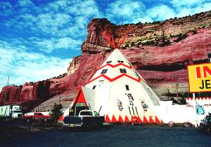 Indiánské turistické centrum na hranicích Arizony